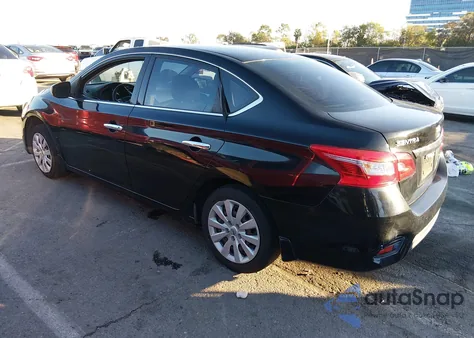 2016 Nissan Sentra S z USA, uszkodzony, nr VIN 3N1AB7AP1GY321910